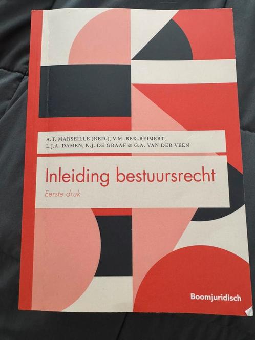 Inleiding bestuursrecht — 1e druk, Boeken, Studieboeken en Cursussen, Zo goed als nieuw, HBO, Ophalen of Verzenden