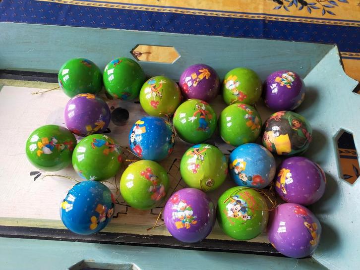 20 papier mache/ plastic Disney kerstballen, Goofy, donald, Diversen, Kerst, Gebruikt, Ophalen of Verzenden