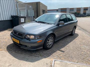 Volvo V40 1.8 Europa Clima Cruise Trekhaak LM velgen beschikbaar voor biedingen