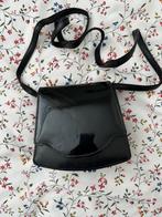 Handtas tas schoudertas  zwart lak nieuw, Sieraden, Tassen en Uiterlijk, Tassen | Damestassen, Ophalen of Verzenden, Nieuw, Zwart
