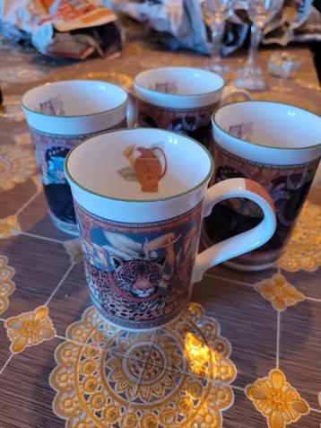Set van 4 bekers van Kingsbury in nette staat beschikbaar voor biedingen