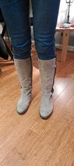 Suède laarzen maat 37, Ophalen of Verzenden, Zo goed als nieuw, Zwart, Hoge laarzen