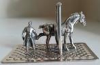 Zilveren miniatuur hoefsmid met paard,hoefsmid, Antiek en Kunst, Ophalen of Verzenden