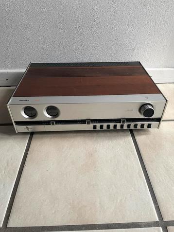 Philips 520 ......Vintage Versterker beschikbaar voor biedingen