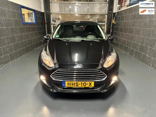 Ford Fiesta 1.0 EcoBoost Titanium - Automaat - PDC - Stoelve, Auto's, Ford, Bedrijf, Te koop, Fiësta, ABS, Airbags, Airconditioning