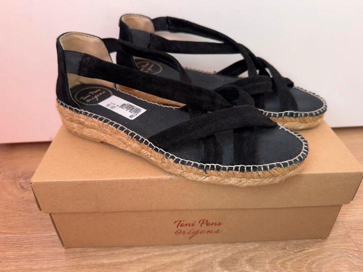 Nieuw Toni Pons espadrilles sandalen zwart maat 38, Kleding | Dames, Schoenen, Nieuw, Instappers, Zwart, Ophalen of Verzenden