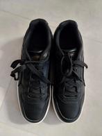 Puma schoenen sportschoenen in maat 39, Kleding | Heren, Schoenen, Ophalen, Zo goed als nieuw, Zwart, Sportschoenen