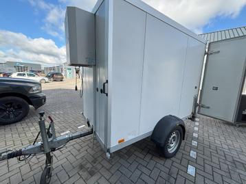 Grote koelaanhanger te huur: perfect voor elk evenement! beschikbaar voor biedingen