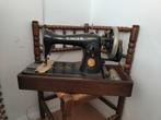 Oude Singer hand naaimachine., Antiek en Kunst, Antiek | Naaimachines, Ophalen of Verzenden