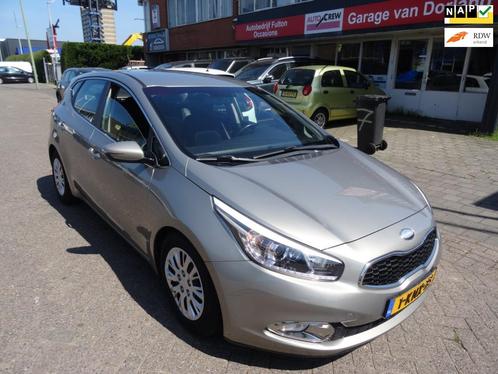 Kia Cee'd 1.6 GDI Business Pack/Navi/Camera/Cruise/Park.sens, Auto's, Kia, Bedrijf, Te koop, (Pro) Cee d, ABS, Achteruitrijcamera