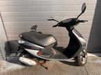 Opknapper Peugeot Vivacity 50cc 2 takt Snor kenteken Export, Fietsen en Brommers, Scooters | Peugeot, Ophalen, Tweetakt, Gebruikt