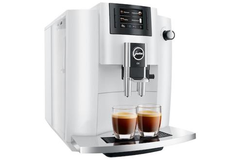 JURA E6 piano white € 500,00, Witgoed en Apparatuur, Koffiezetapparaten, Gebruikt, Gemalen koffie, Koffiebonen, Koffiemachine