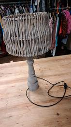 Rotan tafellamp met houten voet, Ophalen, Hout, Minder dan 100 cm, Landelijk