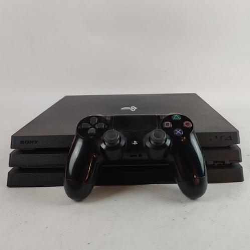 Playstation 4 Pro + Controller || nu voor maar € 199.99, Spelcomputers en Games, Games | Sony PlayStation 4, Zo goed als nieuw