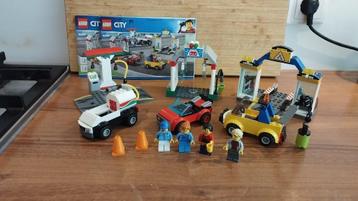 Lego City werkplaats, tankstation en wasstraat - 60232 beschikbaar voor biedingen