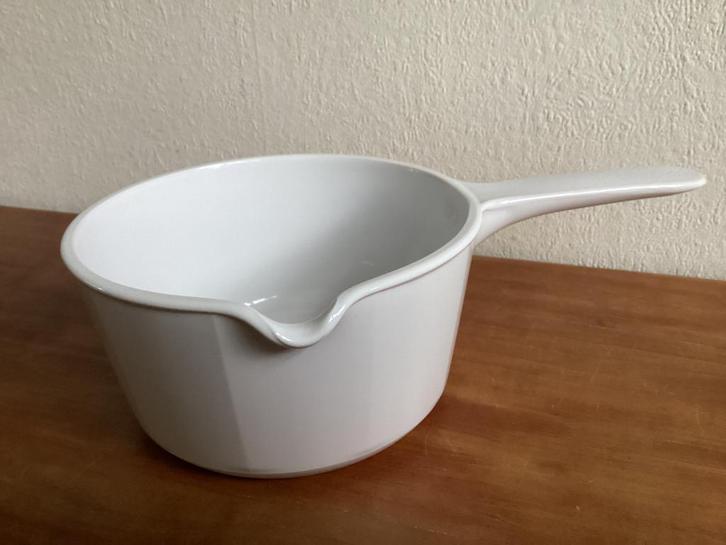Corning ware steelpan, Huis en Inrichting, Keuken | Potten en Pannen, Ophalen of Verzenden