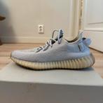 Yeezy 350 V2 SESAME, Kleding | Heren, Schoenen, Ophalen of Verzenden, Zo goed als nieuw