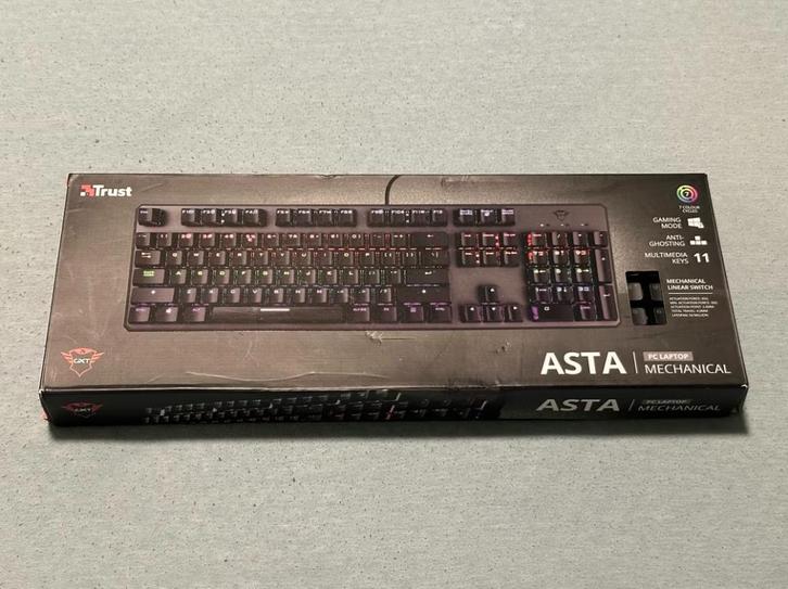 Trust GXT 865 Asta (Qwerty US) ZGAN!, Computers en Software, Toetsenborden, Zo goed als nieuw, Qwerty, Bedraad, Gaming toetsenbord
