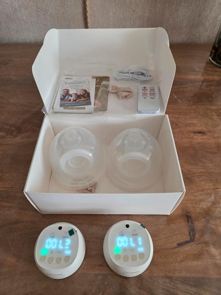 3 Te koop: InnoGio 357 Dubbele Draagbare Borstkolf, Kinderen en Baby's, Babyvoeding en Toebehoren, Zo goed als nieuw, Borstkolf