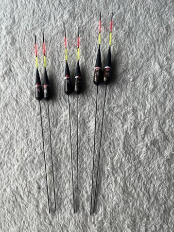 adv 471 /  NIEUW serie 6 dobbers FLY CHAMPION beschikbaar voor biedingen
