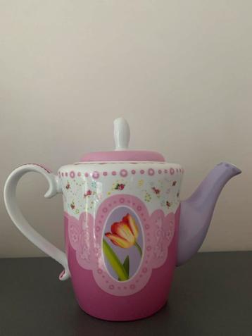 Theepot met tulpen design beschikbaar voor biedingen
