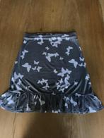 grijs rokje met vlinders, Kleding | Dames, Rokken, Ophalen of Verzenden, Zo goed als nieuw, Grijs, Boven de knie