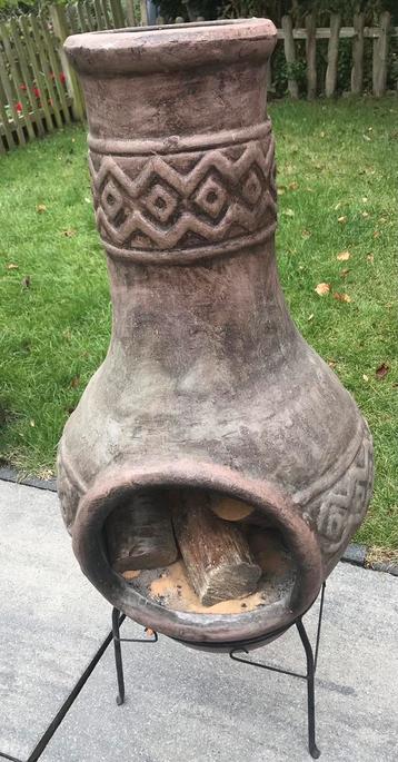 Mooie tuin haard beschikbaar voor biedingen