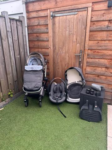 Joolz Day 3 kinderwagen + autostoel en isofix beschikbaar voor biedingen