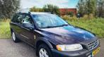 Volvo XC70 2.5 T AWD Geartronic LPG 2006 Youngtimer, Auto's, Volvo, Automaat, 1694 kg, 1800 kg, Zwart