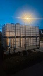 Ibc's te koop 1000 liter.  Zit nog restant hazelnoot in., Doe-het-zelf en Verbouw, Kratten en Dozen, 100 cm of meer, 60 cm of meer