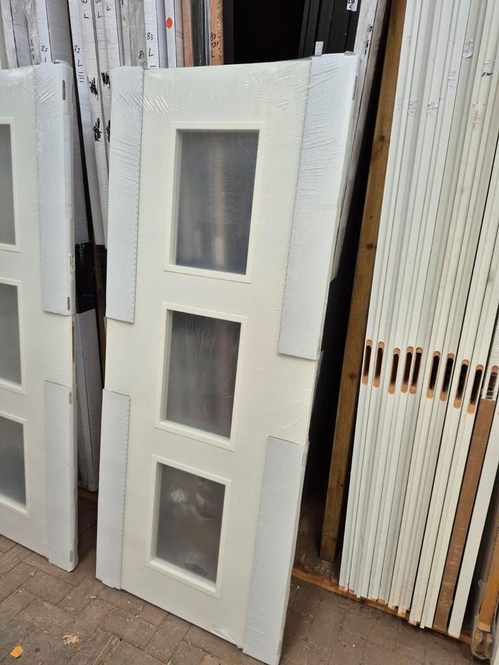 83x201,5cm binnendeur opdek links ral9010 incl mat glas XB12, Doe-het-zelf en Verbouw, Deuren en Horren, Nieuw, Binnendeur, 200 tot 215 cm