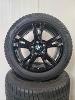 16' BMW 1 2 Serie Styling 473 Zwart met winterbanden, Ophalen, 16 inch, Banden en Velgen, Personenwagen