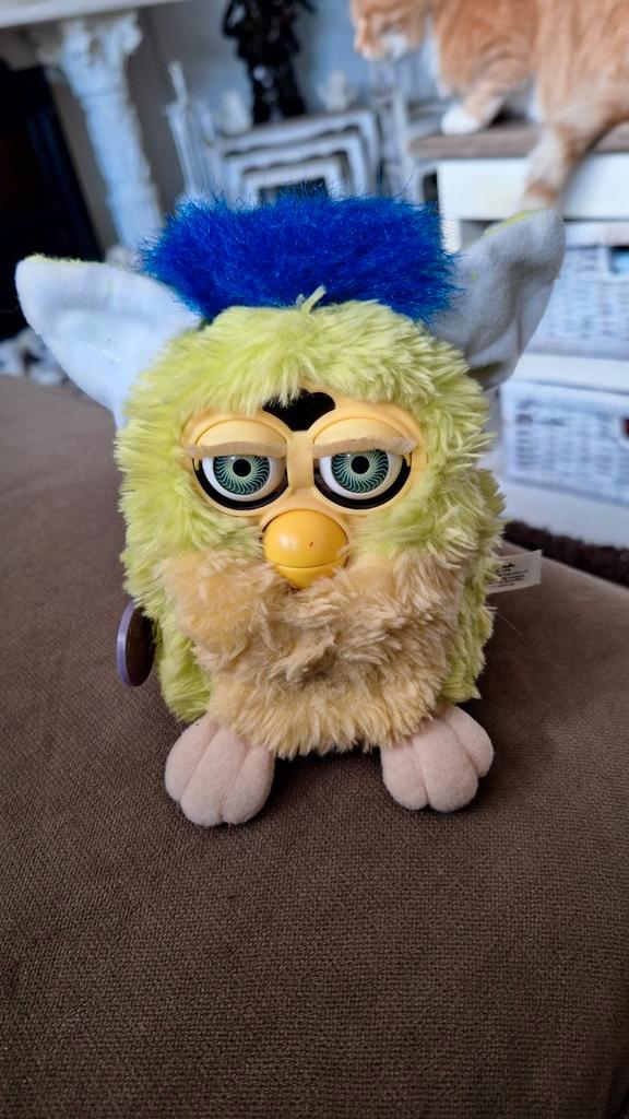 Vintage Furby Kiwi 1999 - Zeldzaam!, Kinderen en Baby's, Speelgoed | Knuffels en Pluche, Ophalen of Verzenden