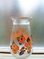 Glazen vaas. Oranje/gele bloemen. Jaren '70. Vintage., Ophalen of Verzenden