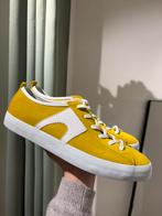 Camper sneakers geel 43, Ophalen of Verzenden, Zo goed als nieuw, Overige kleuren