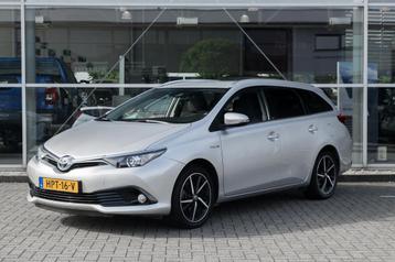Toyota Auris Touring Sports 1.8 Hybrid 136pk Aut beschikbaar voor biedingen