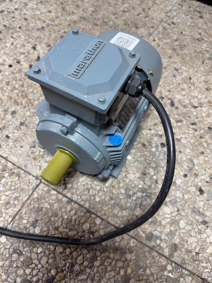 Elektro - Electro -  Elektromotor 1,5kW - 400V, Doe-het-zelf en Verbouw, Gereedschap | Overige machines, Zo goed als nieuw, Ophalen