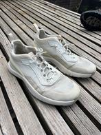 Tropicfeel lava white 42, Ophalen of Verzenden, Zo goed als nieuw, Sneakers of Gympen