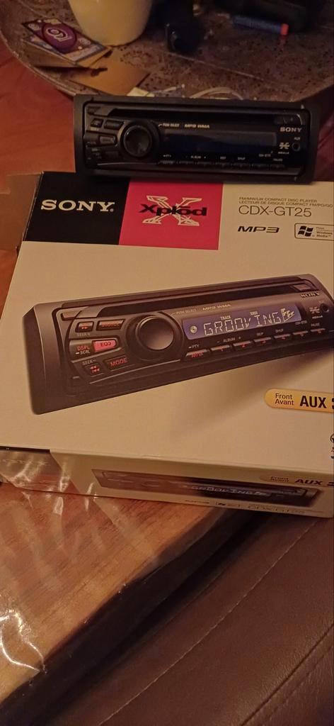Sony CDX-GT25 Autoradio - Zo goed als nieuw!, Muziek en Instrumenten, Blaasinstrumenten | Mondharmonica's, Zo goed als nieuw, Diatonisch