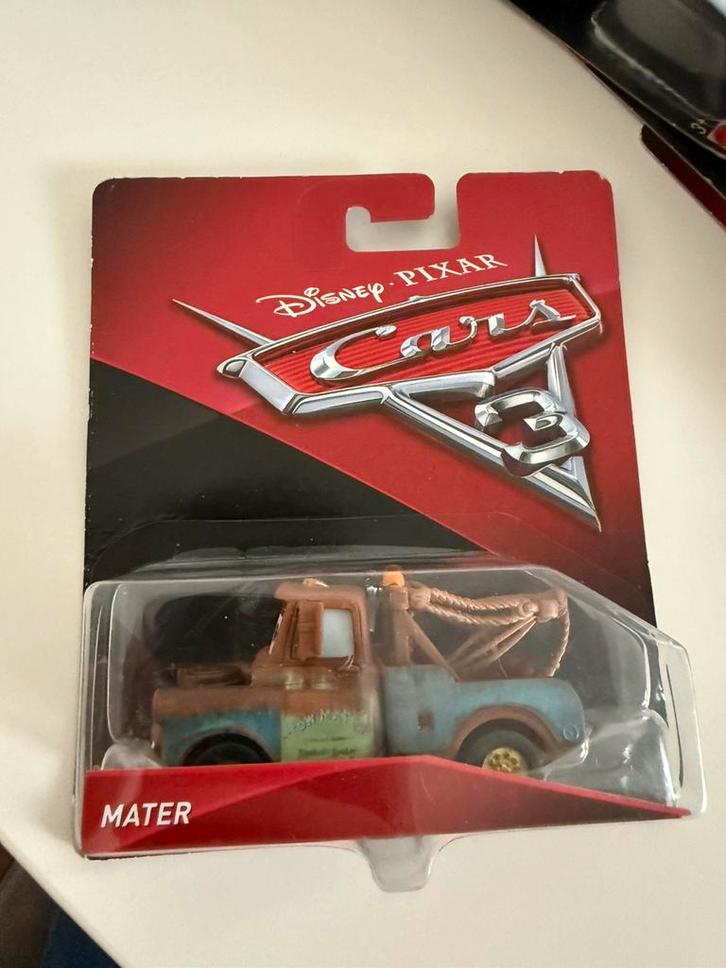 Mater cars auto nieuw!, Hobby en Vrije tijd, Modelauto's | Overige schalen, Zo goed als nieuw, Auto, Ophalen of Verzenden