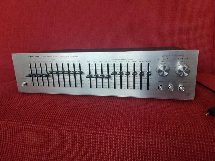 Realistic 31-2000 equalizer, Audio, Tv en Foto, Versterkers en Receivers, Gebruikt, Stereo, Overige merken, Ophalen