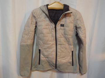 beige hooded insulator jacket lilaloft mt M Helly Hansen beschikbaar voor biedingen