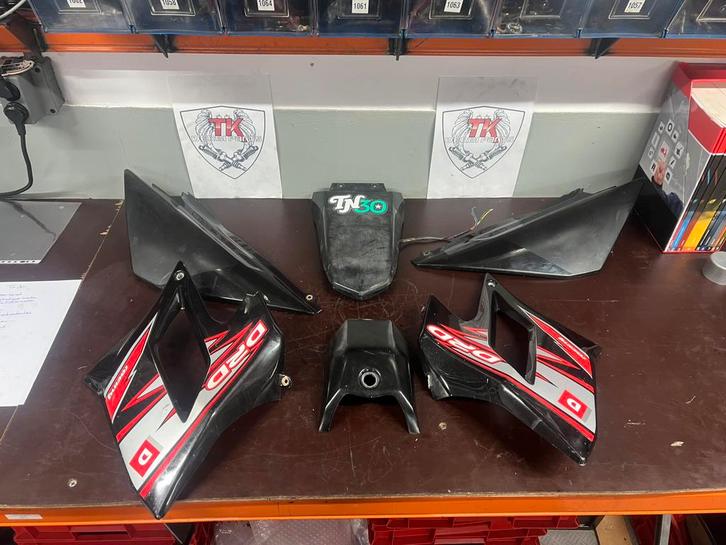 Derbi drd kappenset, Fietsen en Brommers, Brommeronderdelen | Algemeen, Gebruikt, Kap, Ophalen of Verzenden