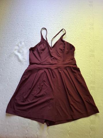 Halara jumpsuit, playsuit rood maat XL beschikbaar voor biedingen