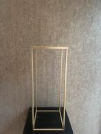 Kleine zuil /verhoging goud, Huis en Inrichting, Woonaccessoires | Zuilen en Pilaren, Ophalen of Verzenden