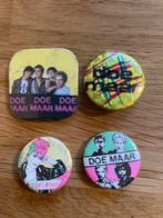4 Doe Maar buttons vintage, Verzamelen, Speldjes, Pins en Buttons, Gebruikt, Ophalen of Verzenden, Button