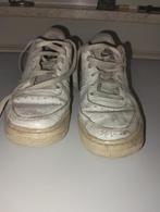 stevig afgedragen nike schoenen, Verzenden, Wit, Nike, Sneakers of Gympen