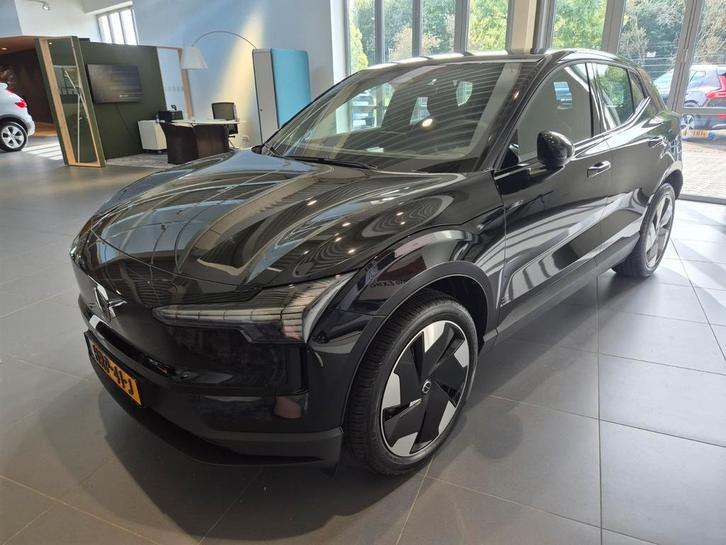 Volvo EX30 Single Motor Extended Range 272pk 2025 Zwart, Auto's, Volvo, Particulier, EX30, Elektrisch, SUV of Terreinwagen, Automaat