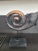 Houten ornament 'jachthoorn' op voet, Ophalen, Zo goed als nieuw