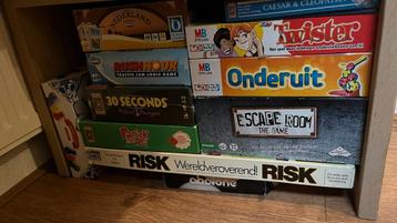 Diverse Bordspellen: Keezenspel, Risk, 999 Games beschikbaar voor biedingen